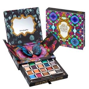 Urban Decay “Alice Through The Looking Glass” palette